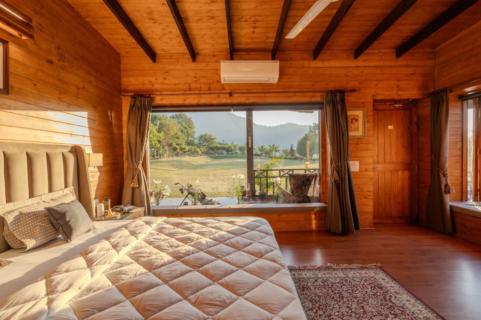 Saffronstays Timber Crest Dehradun Exterior photo
