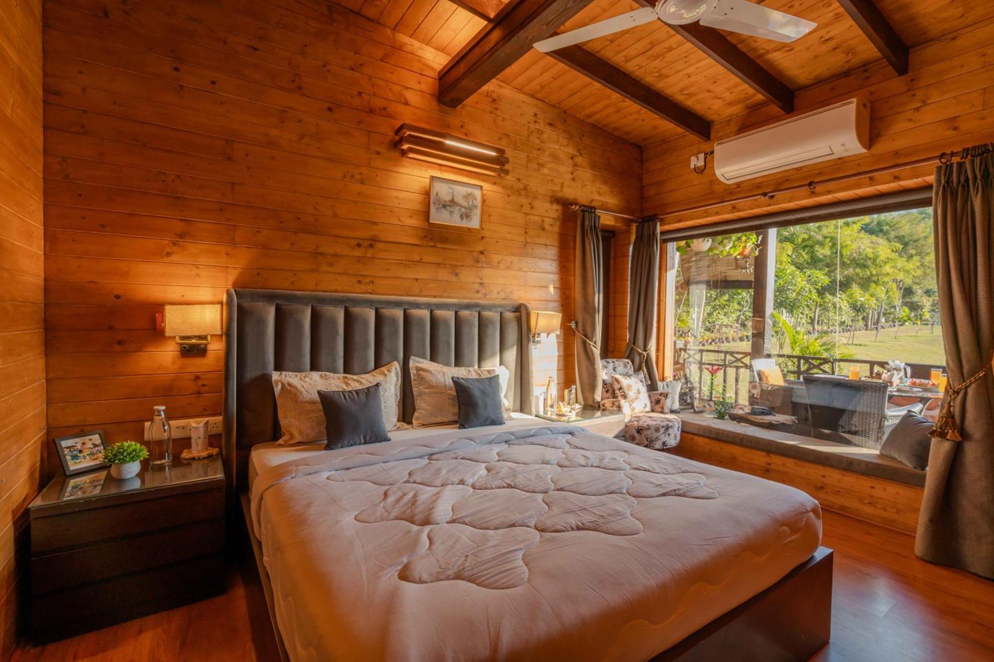 Saffronstays Timber Crest Dehradun Exterior photo